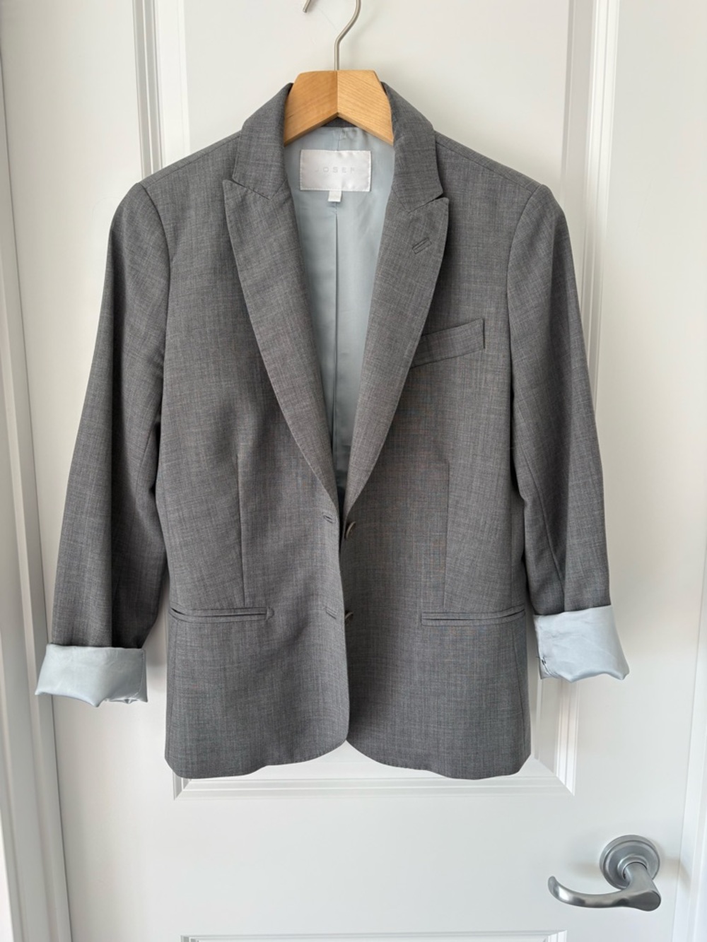 86% Wool Tailored Gray Blazer - Classic Structured Fit